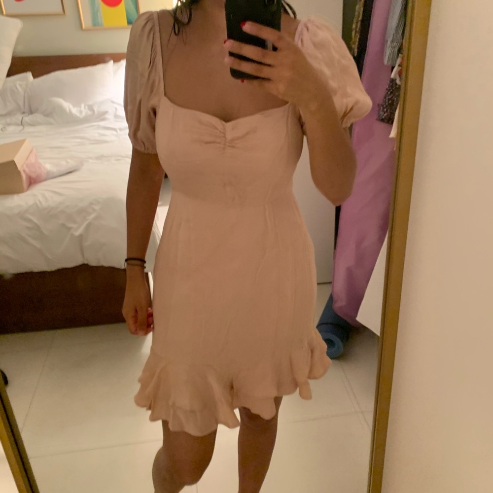 NWT blush Mini silky dress with Puff sleeve